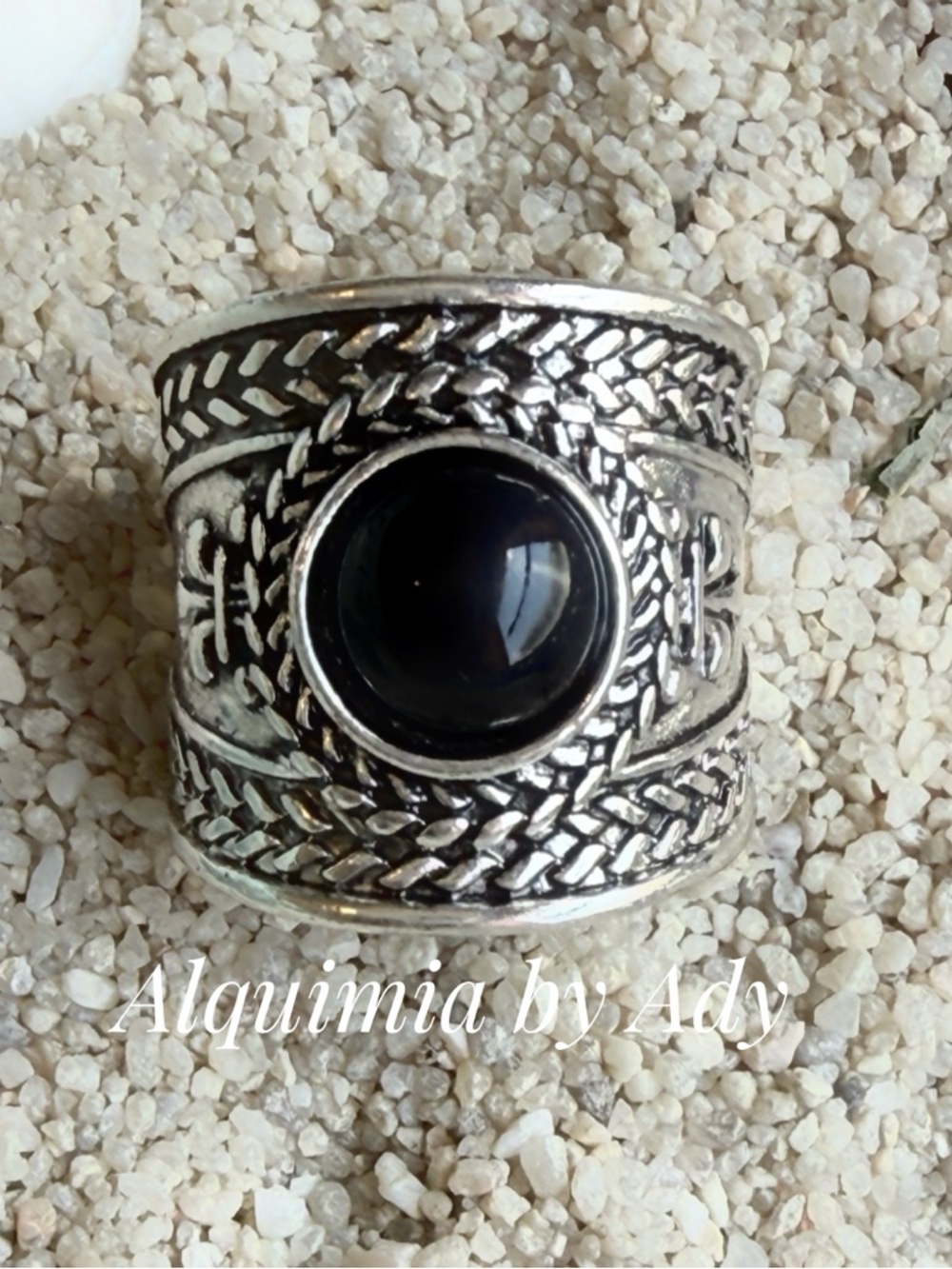 MONUMENTAL ONYX Silver Ring with Black Center Stone